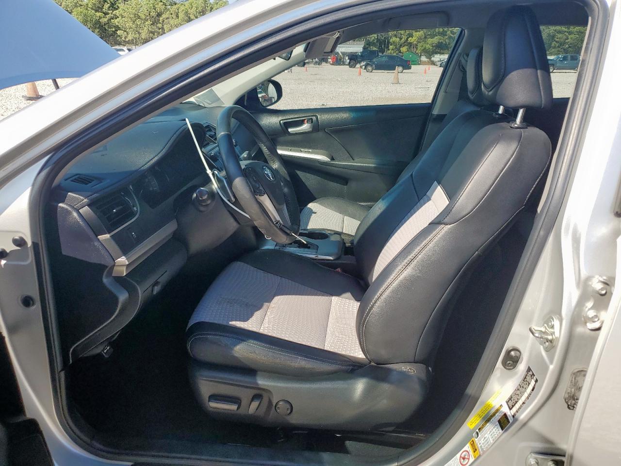 2014 TOYOTA CAMRY