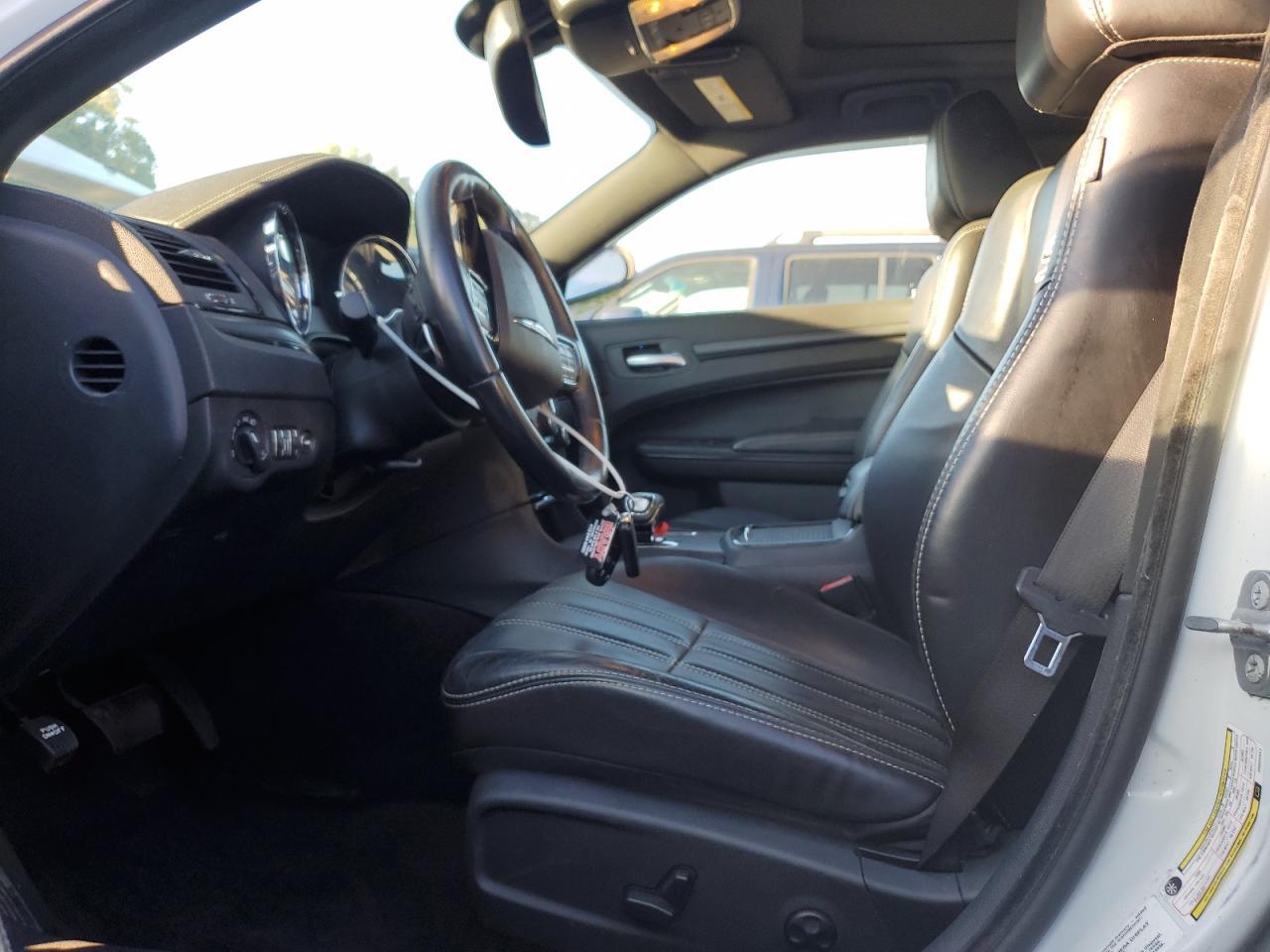 2014 CHRYSLER 300