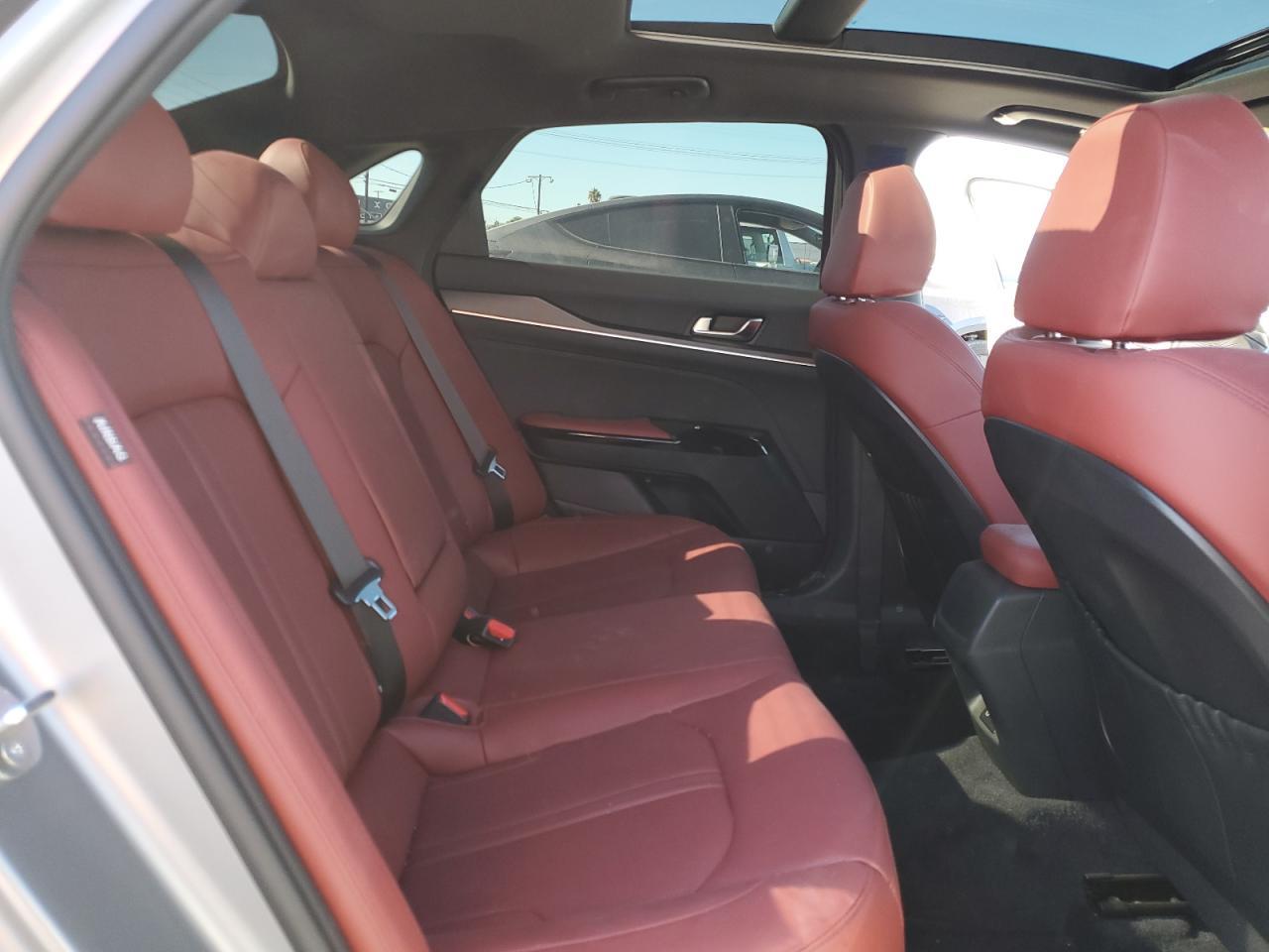 2025 KIA K5
