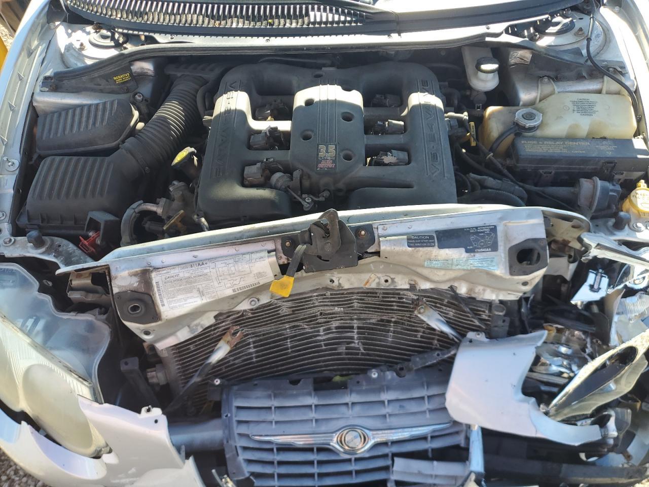 2001 CHRYSLER 300m