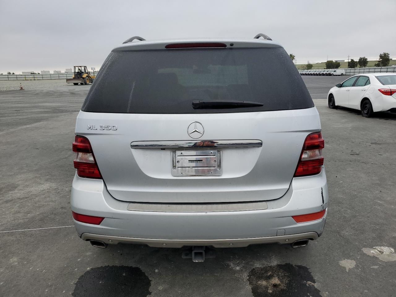 2011 MERCEDES-BENZ ML-Class
