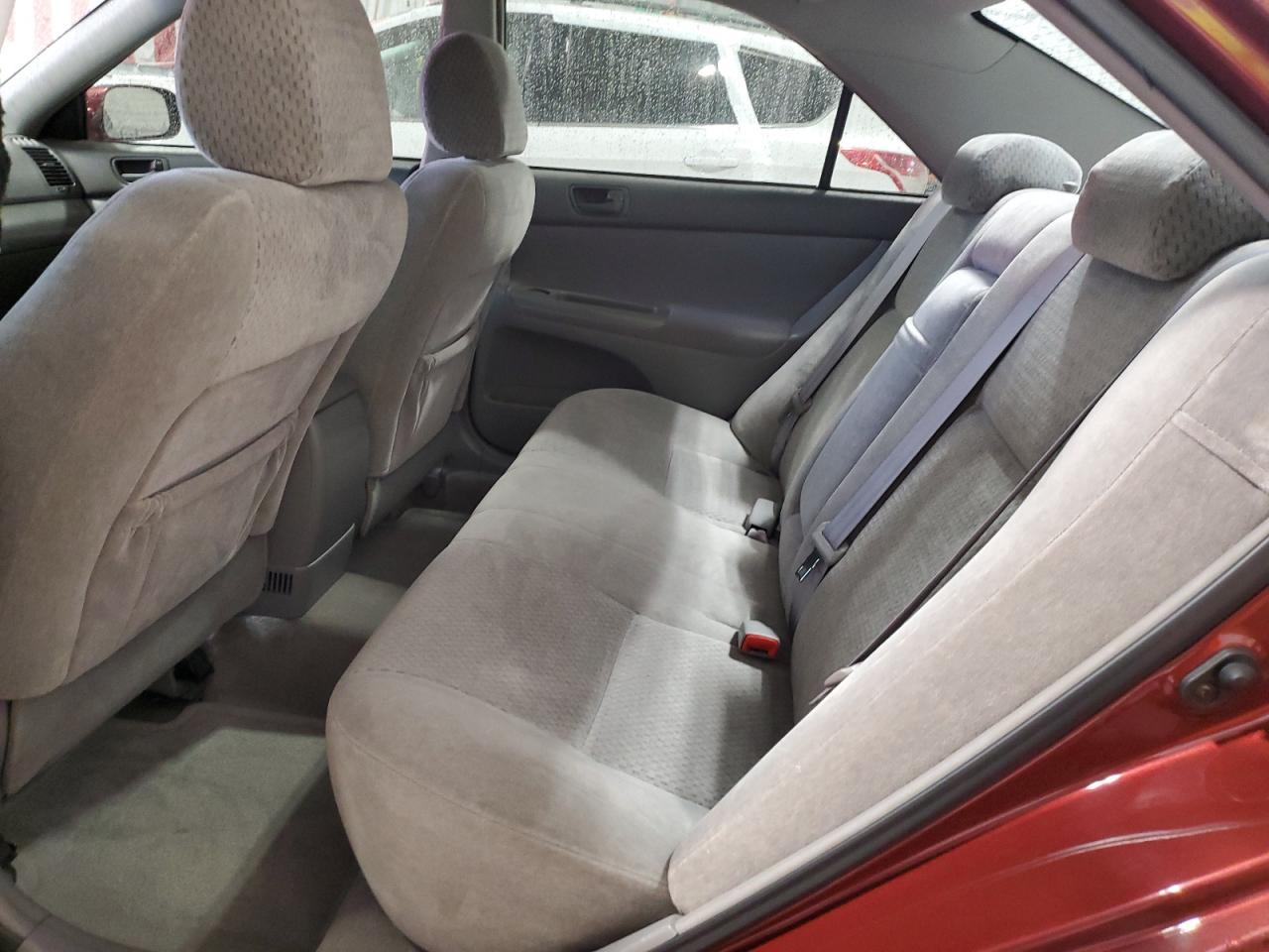 2004 TOYOTA CAMRY