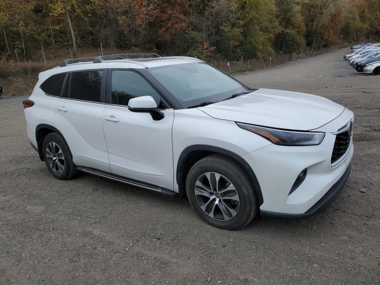 2023 TOYOTA HIGHLANDER