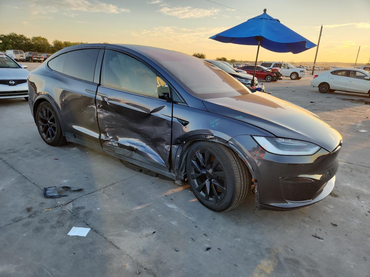 2023 TESLA MODEL X