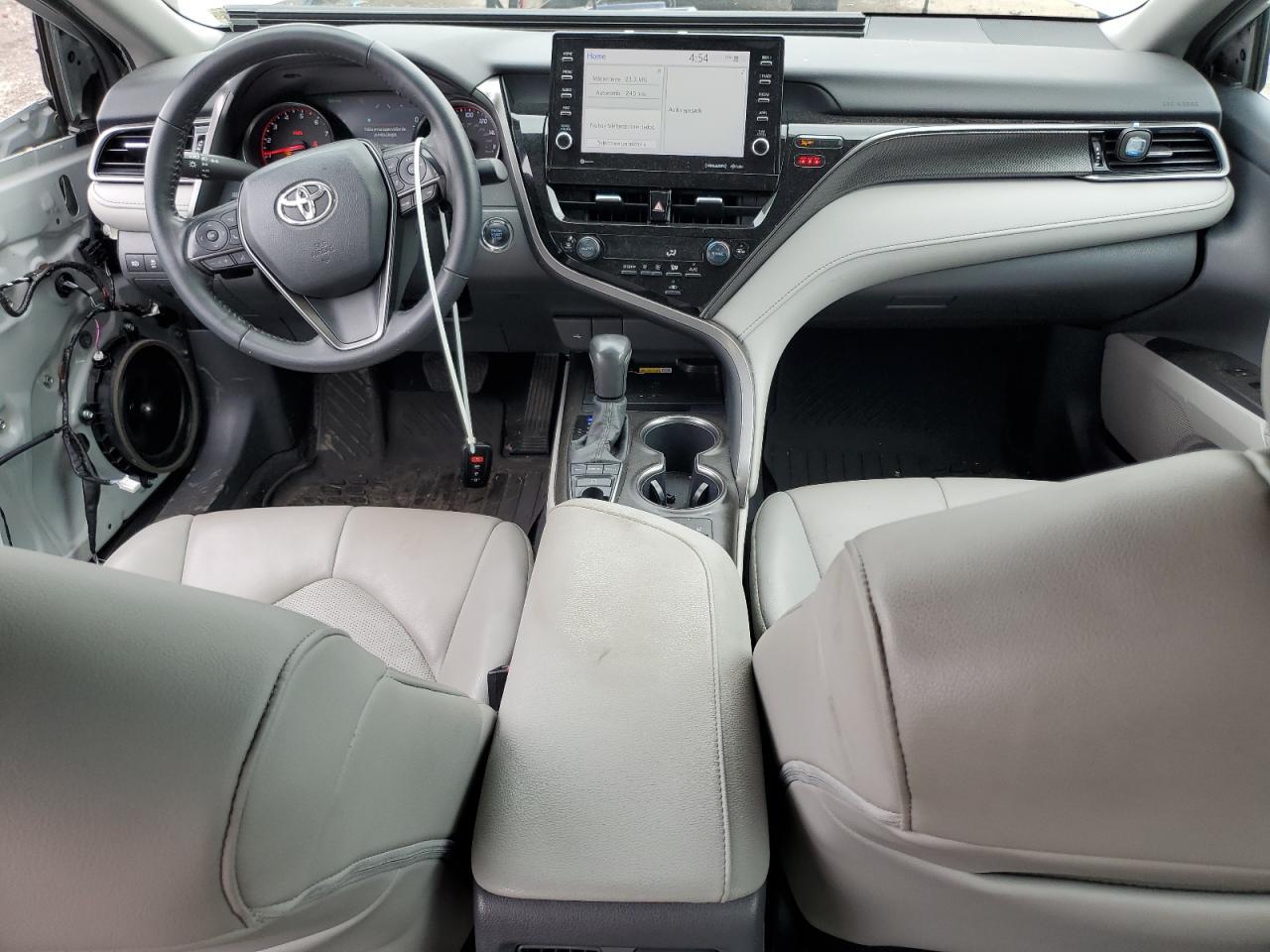 2022 TOYOTA CAMRY