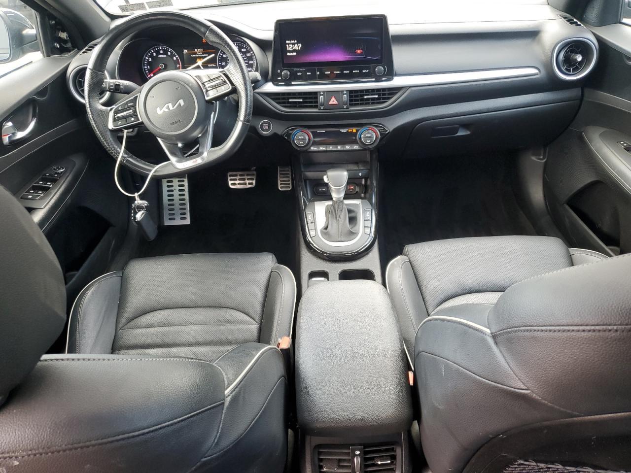 2023 KIA FORTE