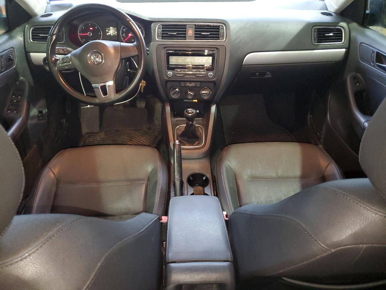 2012 VOLKSWAGEN JETTA