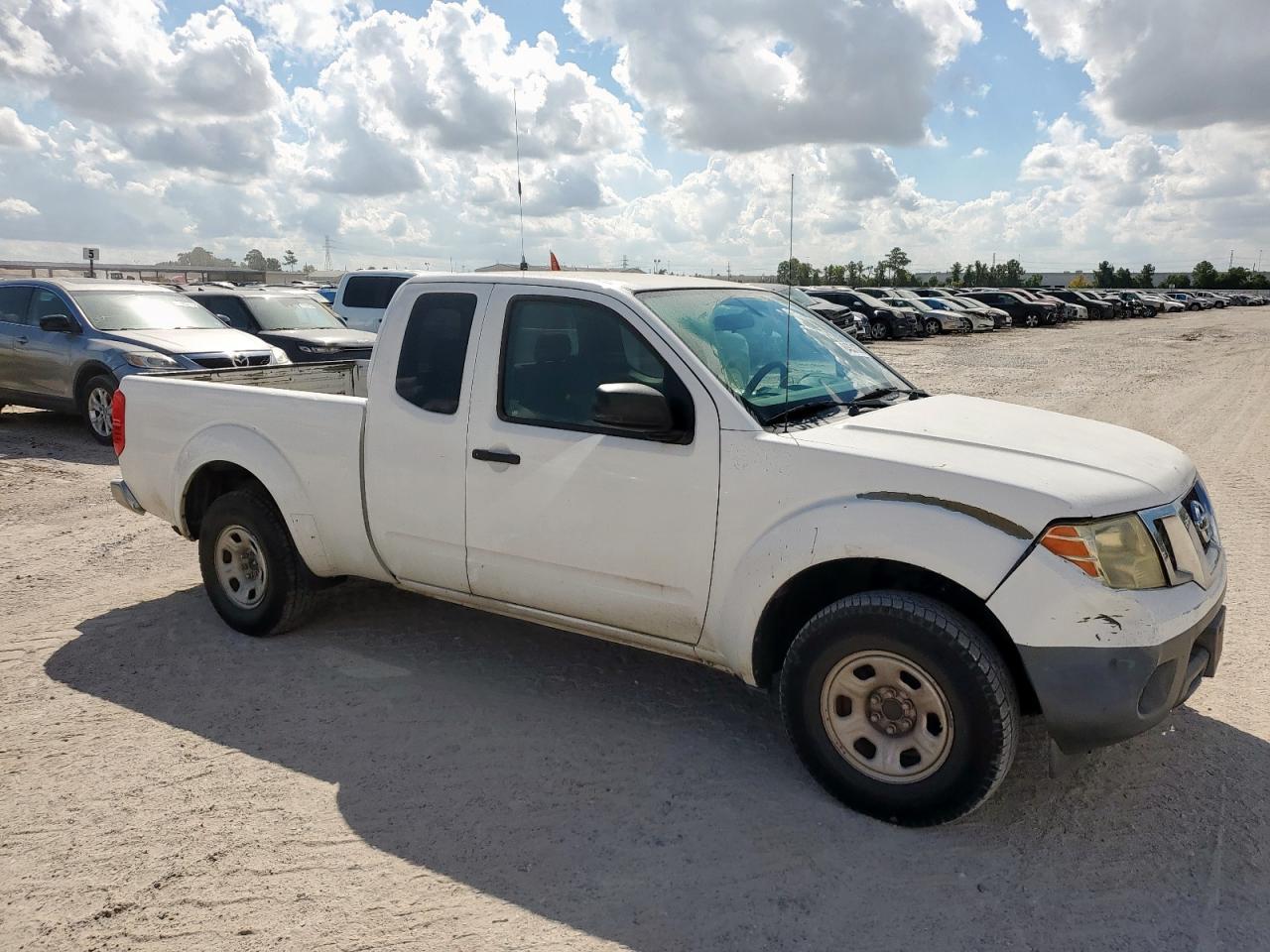 2012 NISSAN Frontier