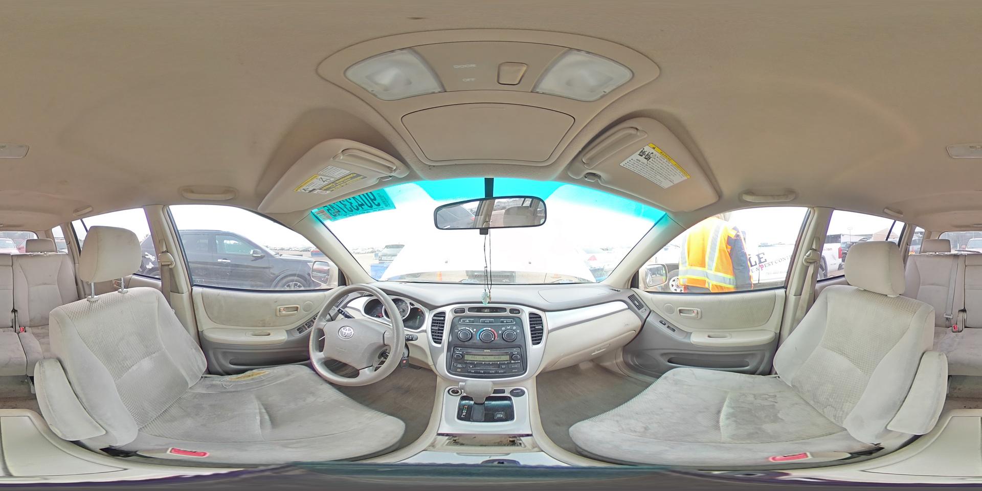2005 TOYOTA HIGHLANDER