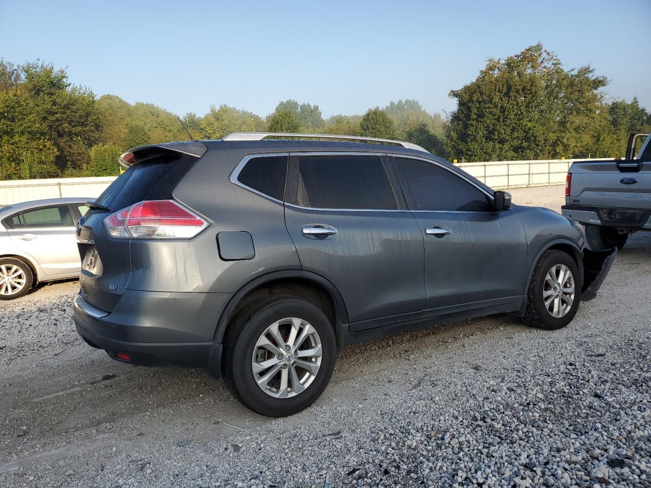 2015 NISSAN ROGUE