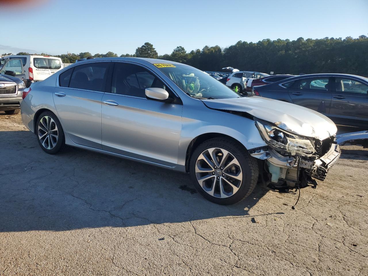 2015 HONDA ACCORD