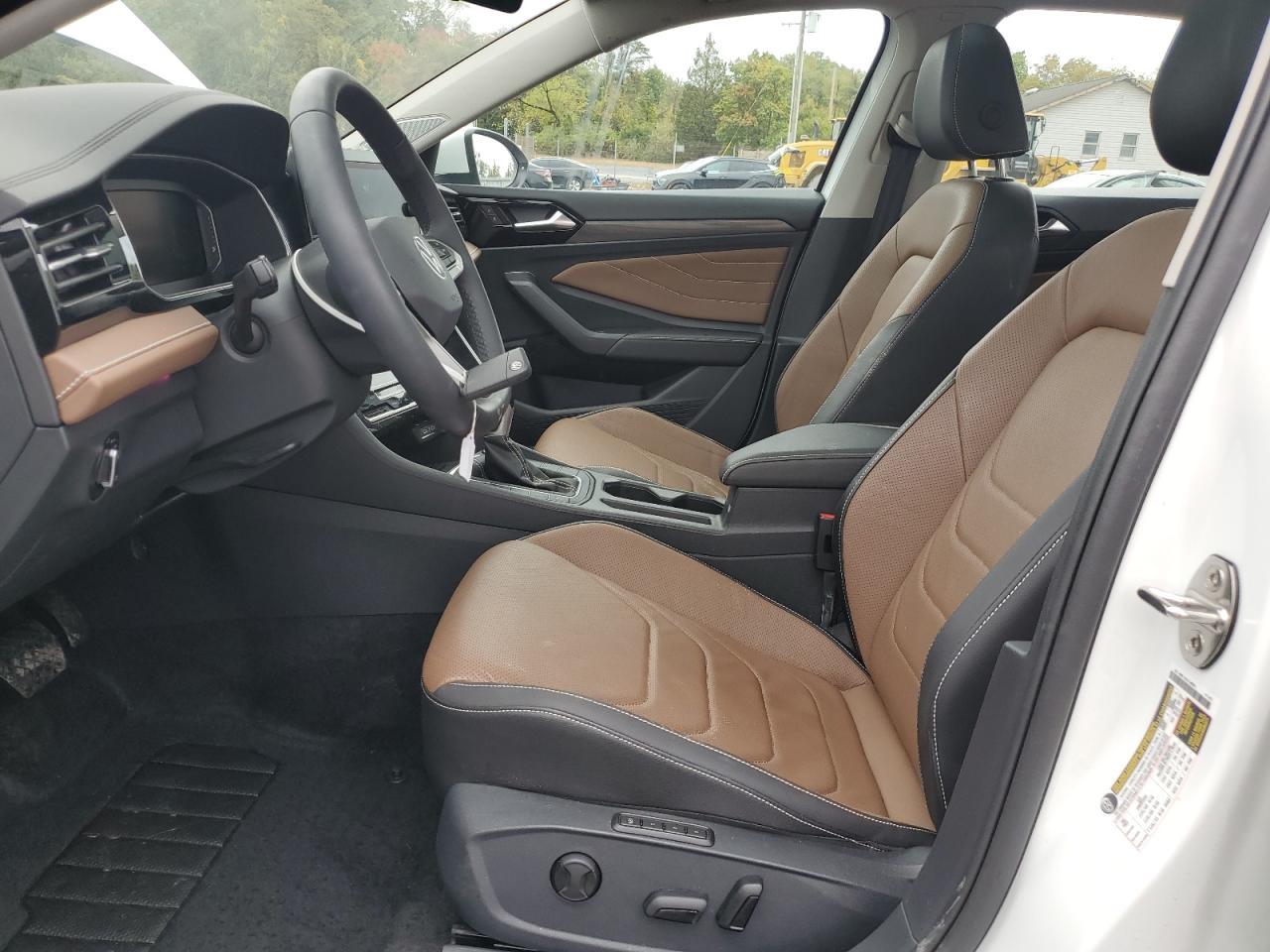 2025 VOLKSWAGEN JETTA
