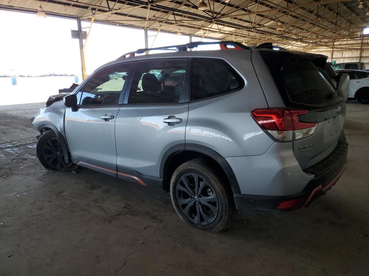 2024 SUBARU FORESTER
