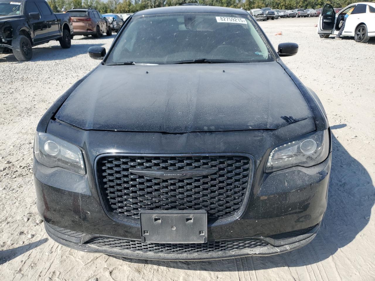 2023 CHRYSLER 300