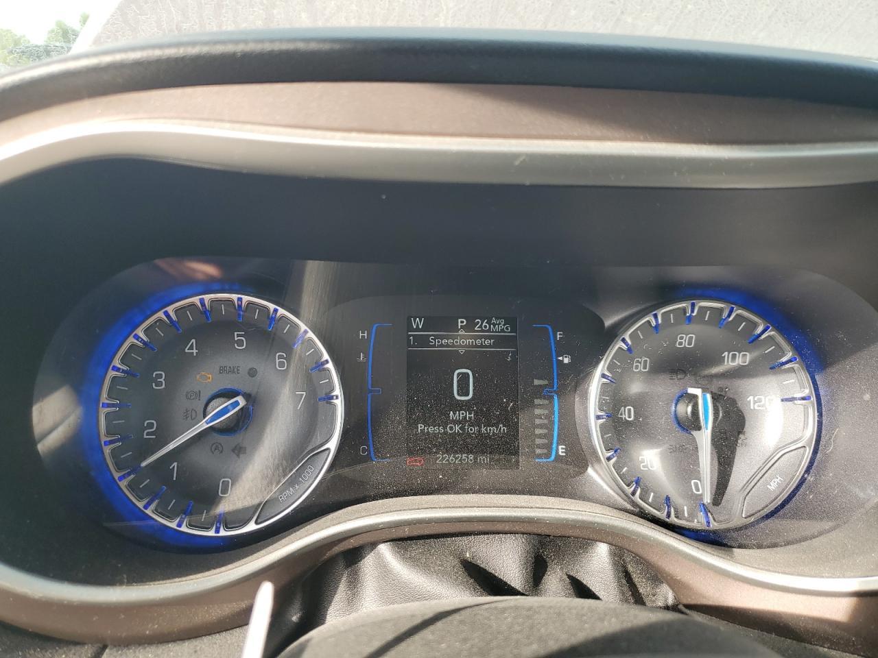 2021 CHRYSLER Voyager
