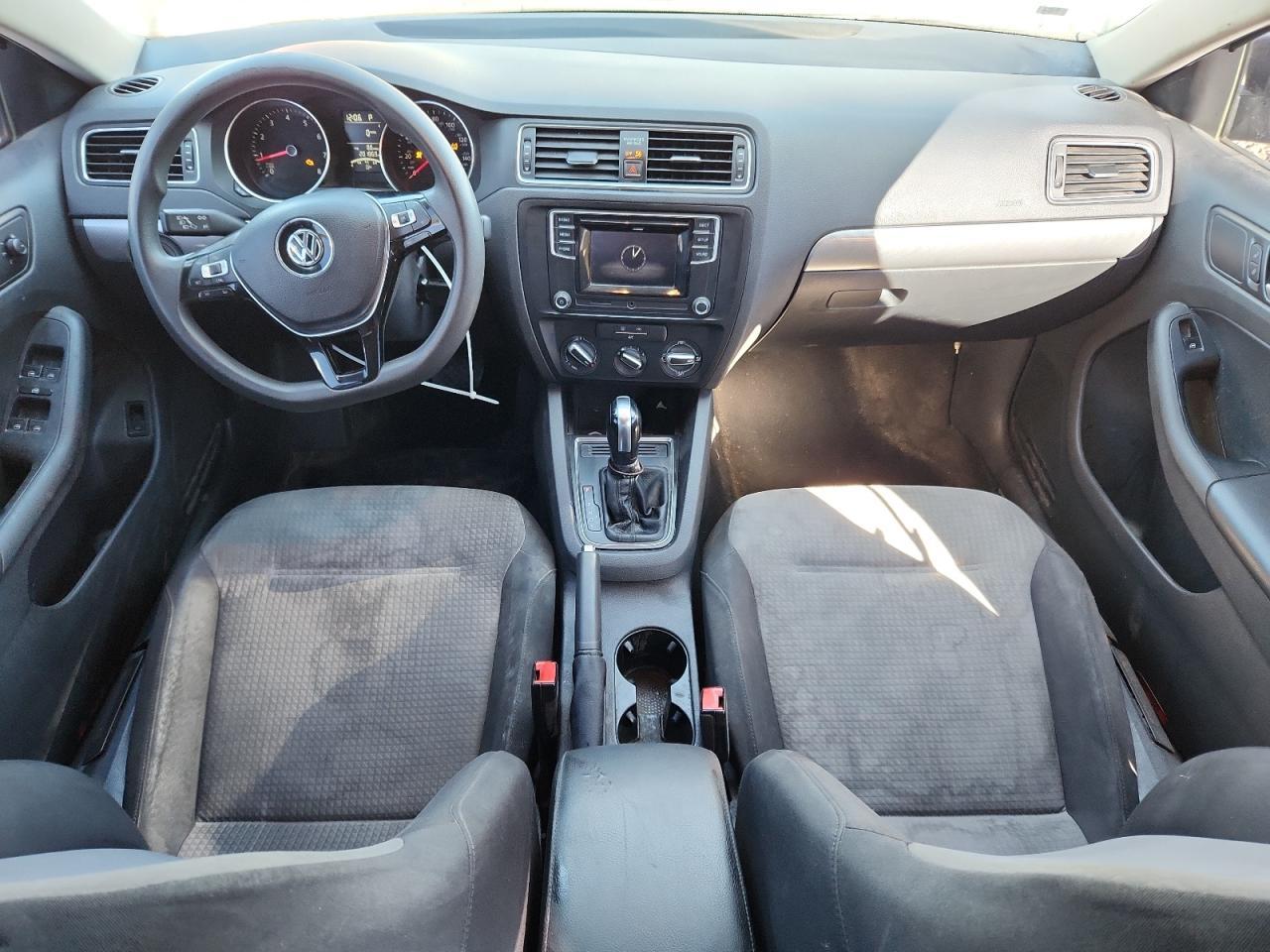 2017 VOLKSWAGEN JETTA