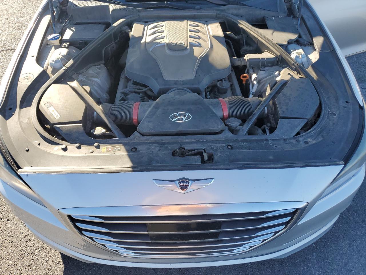 2015 HYUNDAI GENESIS