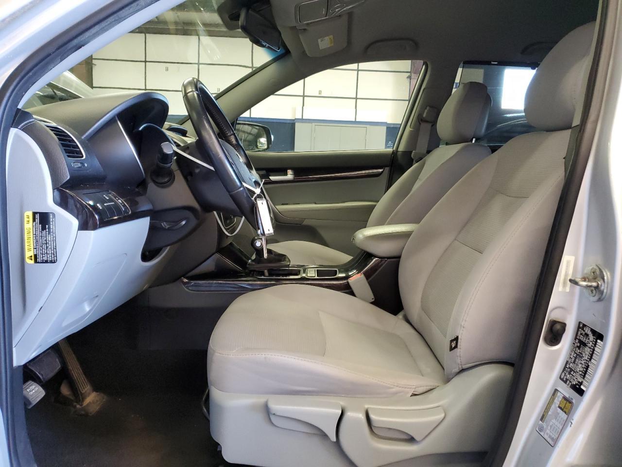 2015 KIA SORENTO