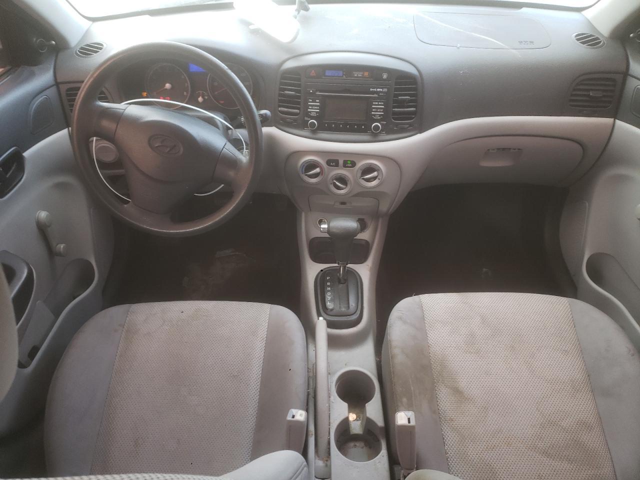 2011 HYUNDAI ACCENT