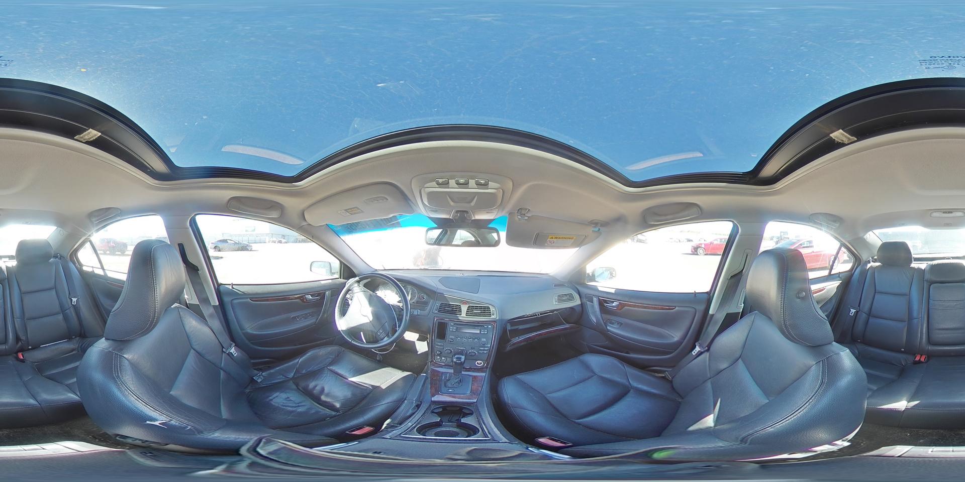 2005 VOLVO S60