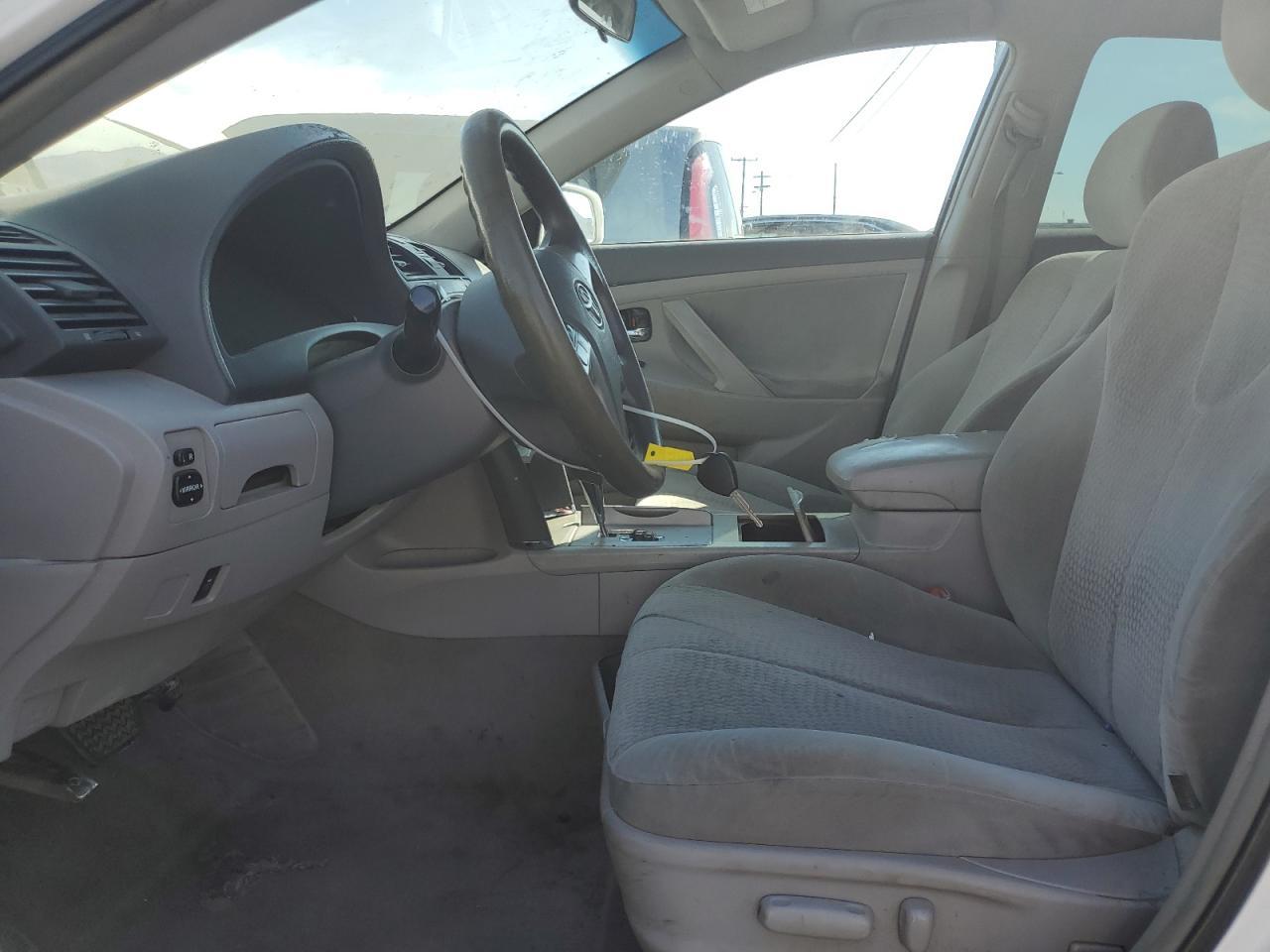 2011 TOYOTA CAMRY