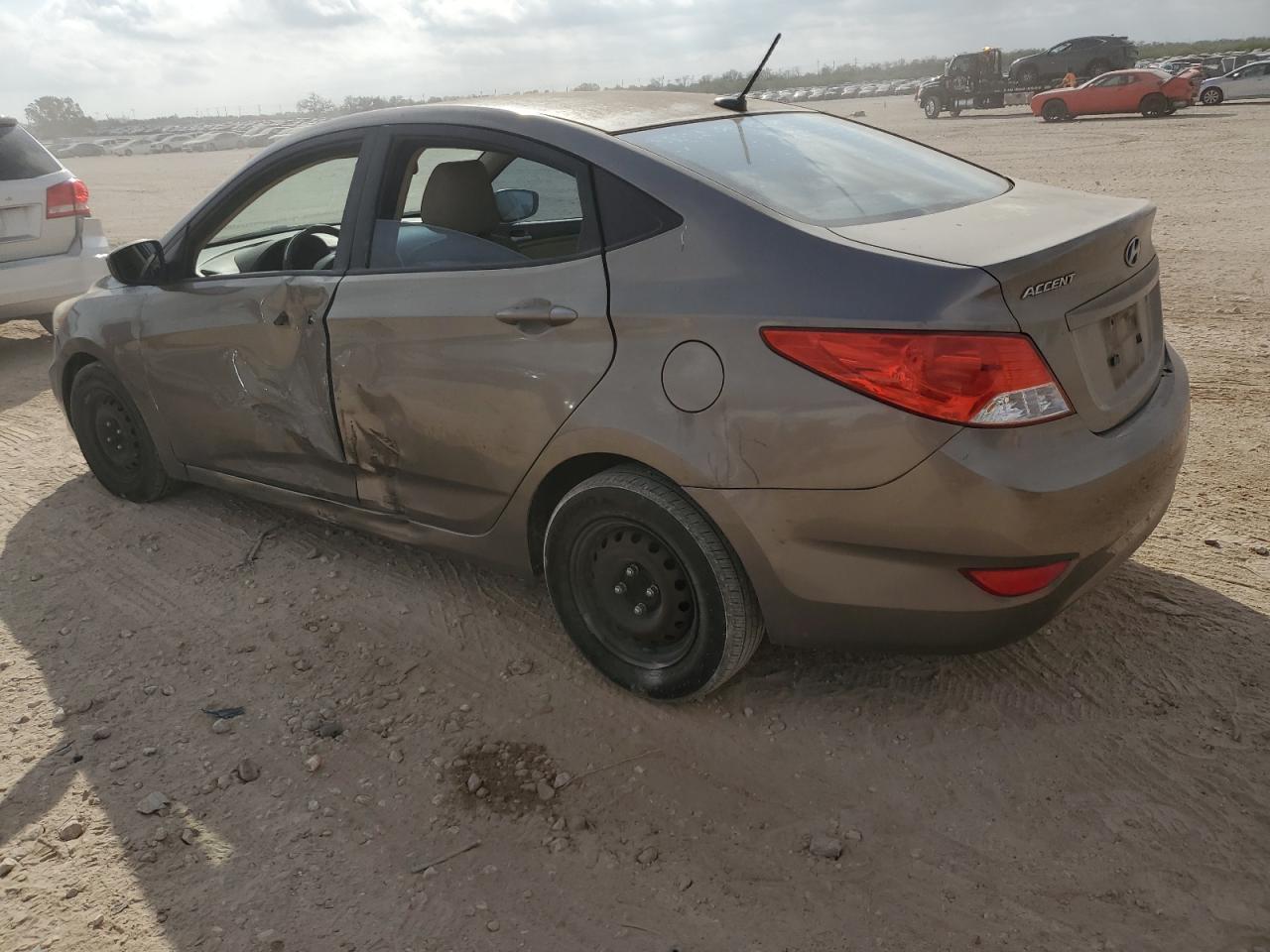2013 HYUNDAI ACCENT