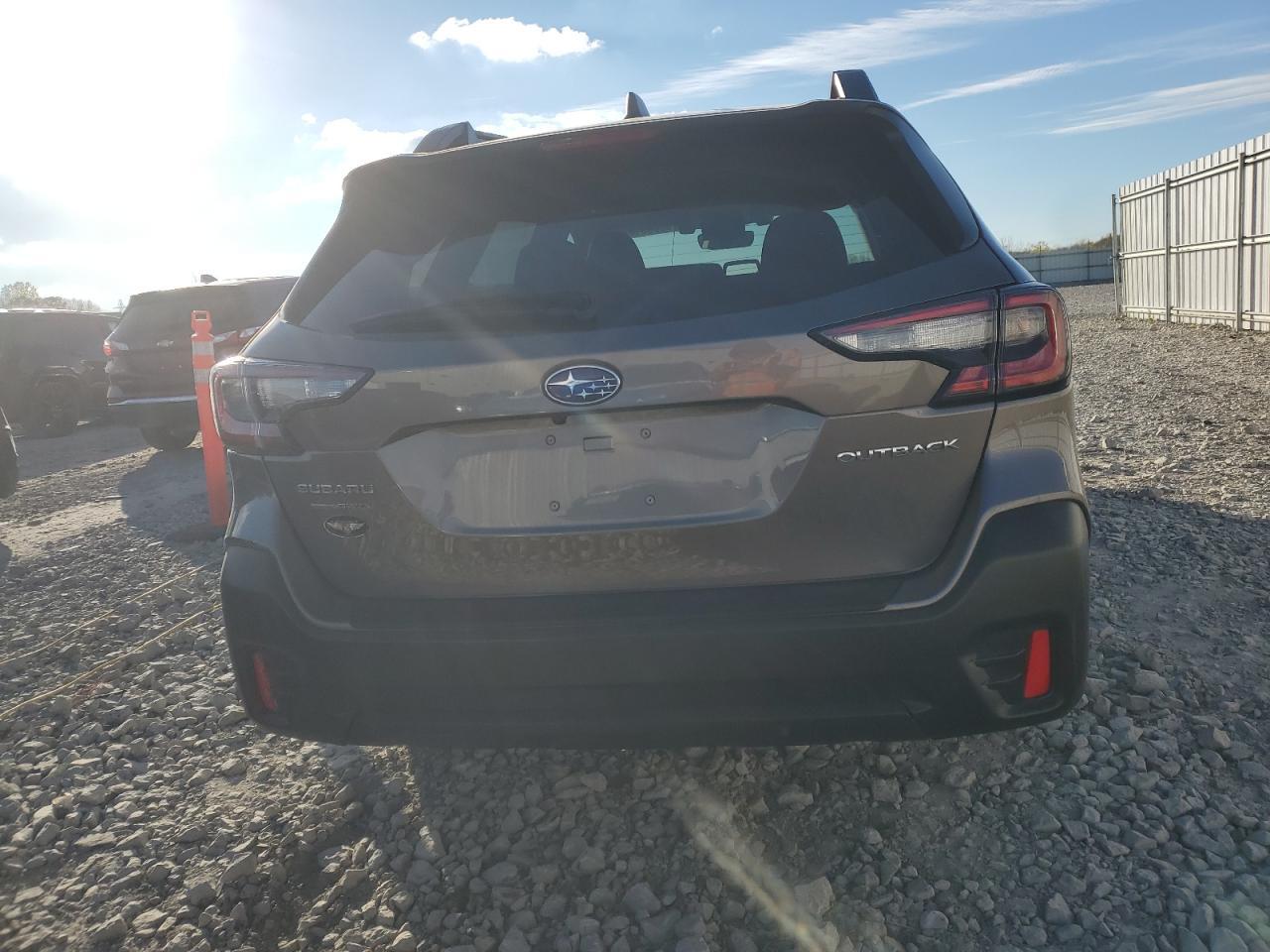 2022 SUBARU Outback