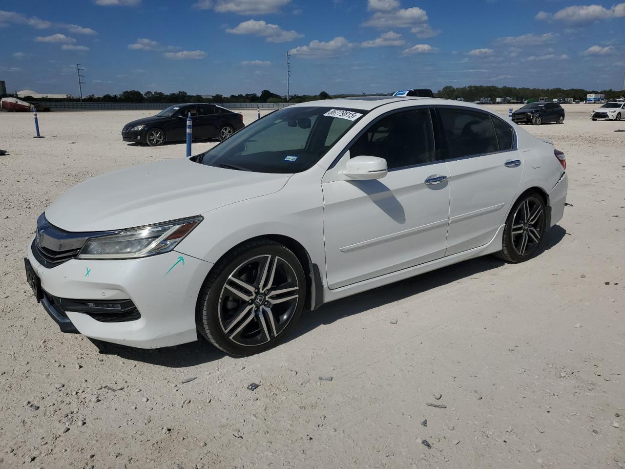 2017 HONDA ACCORD