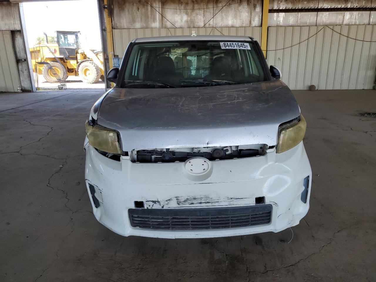 2012 TOYOTA SCION