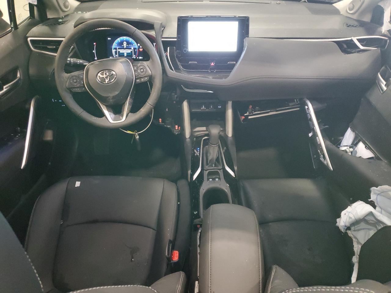 2025 TOYOTA Corolla Cross