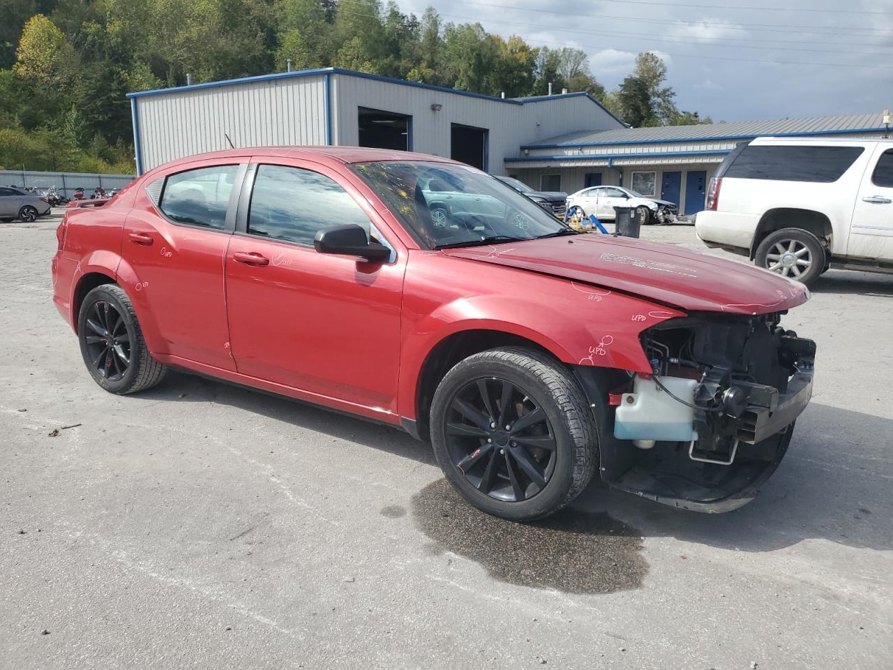 2014 DODGE Avenger