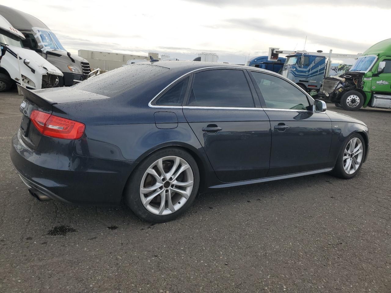 2013 AUDI S4