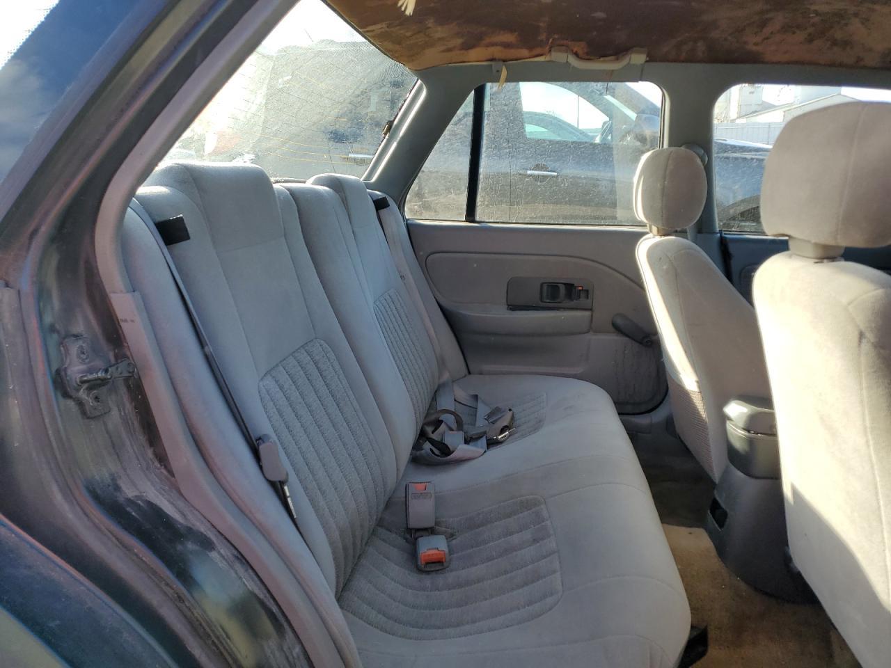 1995 SATURN Sl1