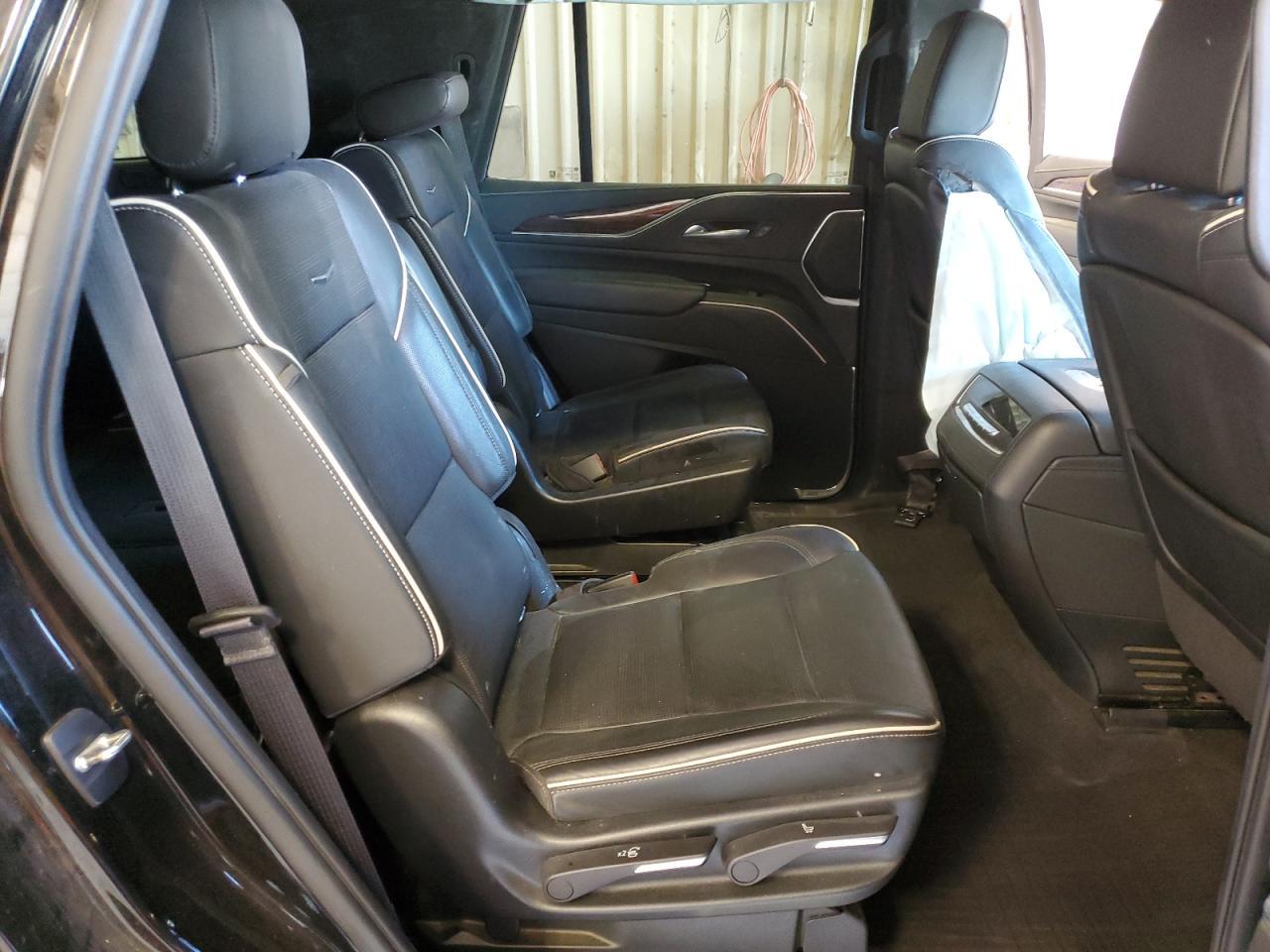 2022 CADILLAC ESCALADE