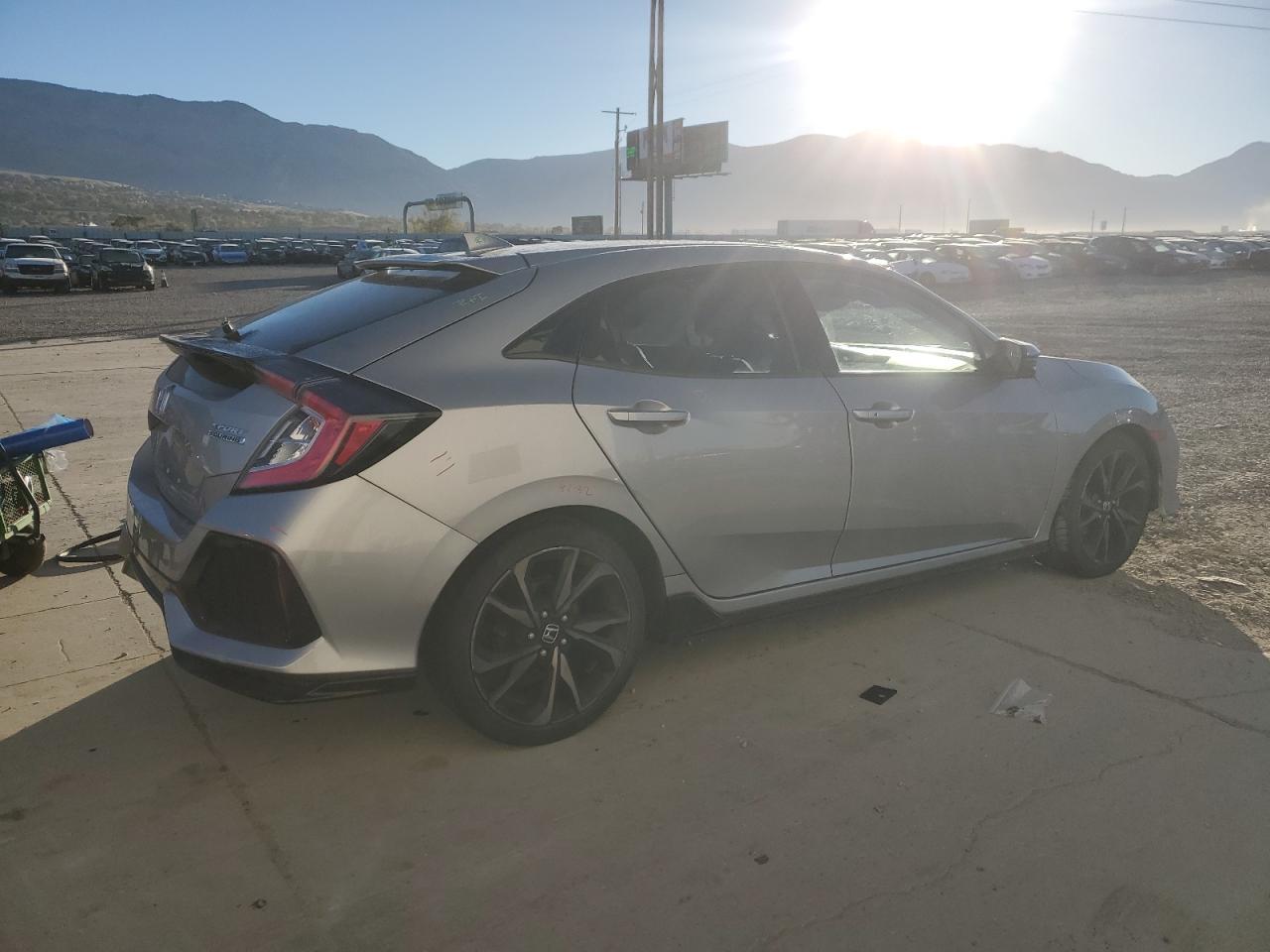 2018 HONDA CIVIC