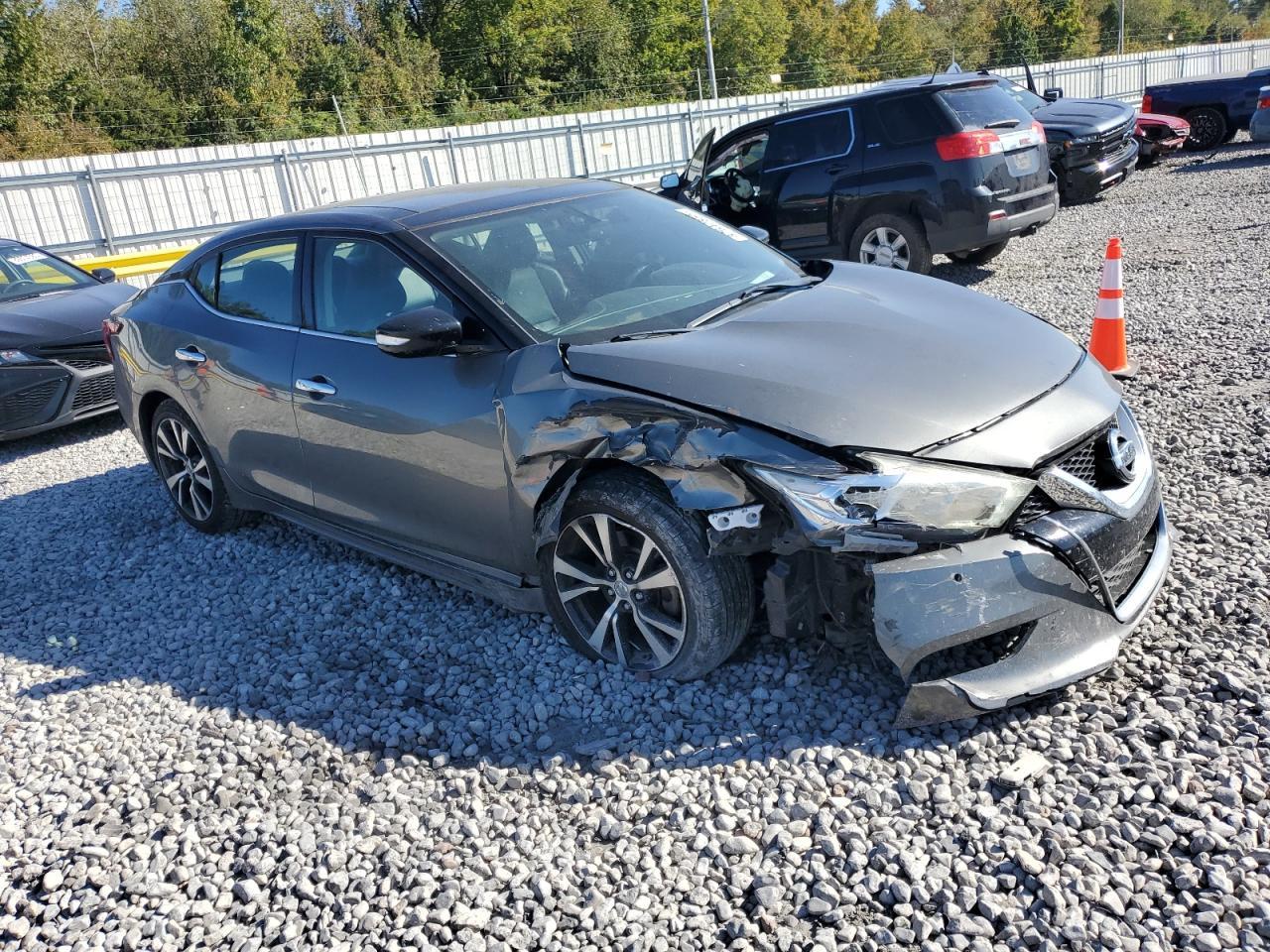 2018 NISSAN Maxima
