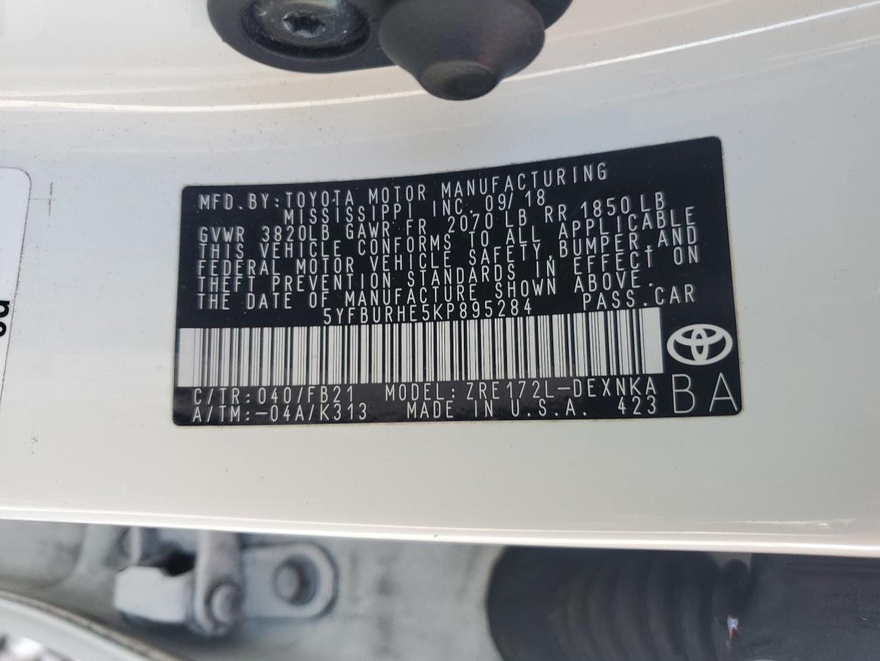 2019 TOYOTA COROLLA
