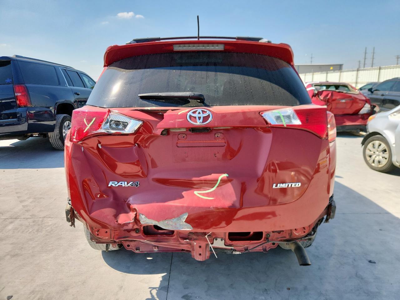 2014 TOYOTA RAV4