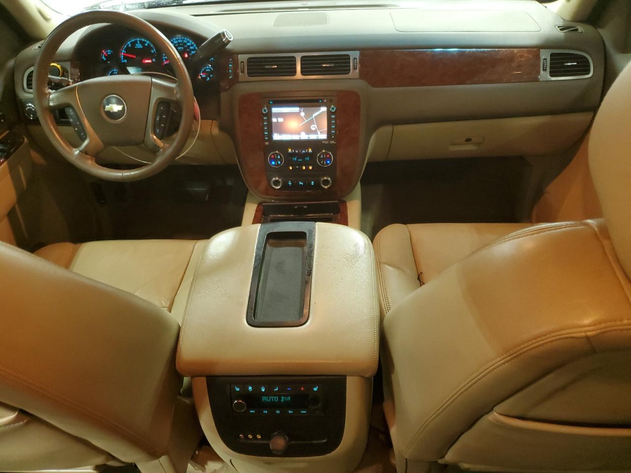 2012 CHEVROLET Suburban