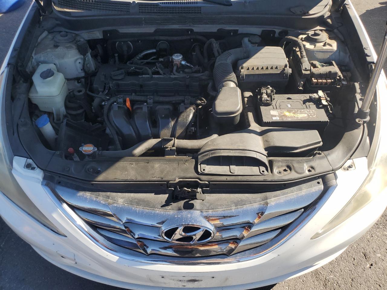 2011 HYUNDAI SONATA