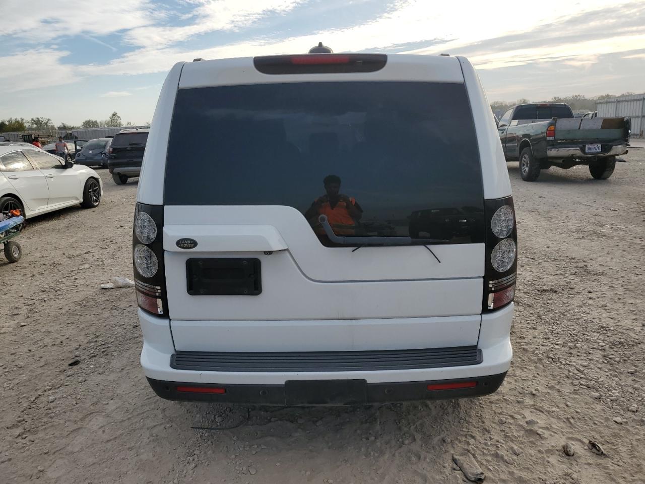 2016 LAND ROVER LR4