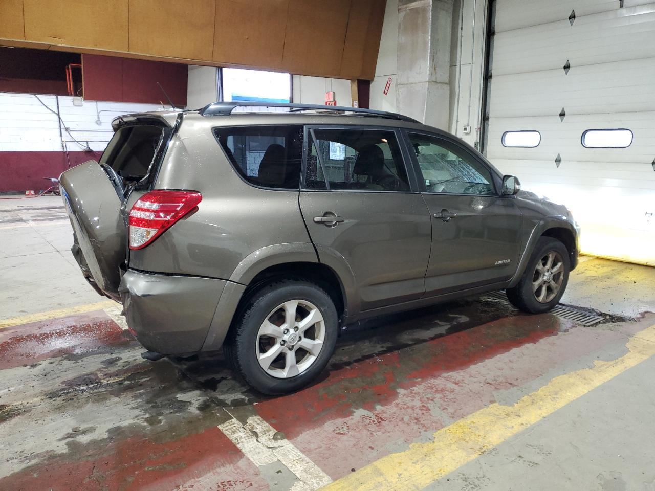 2012 TOYOTA RAV4