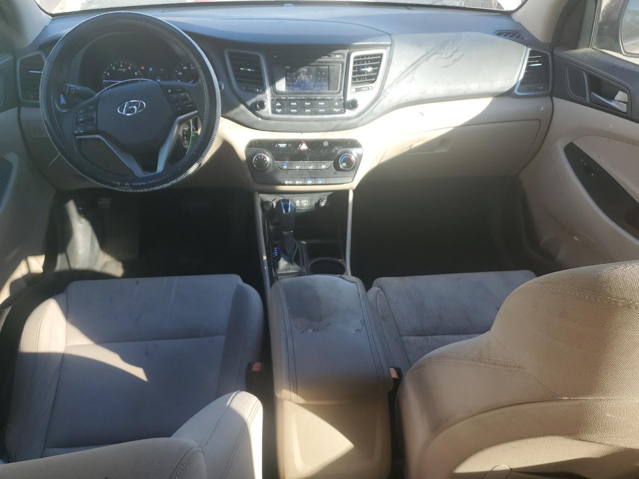 2016 HYUNDAI TUCSON
