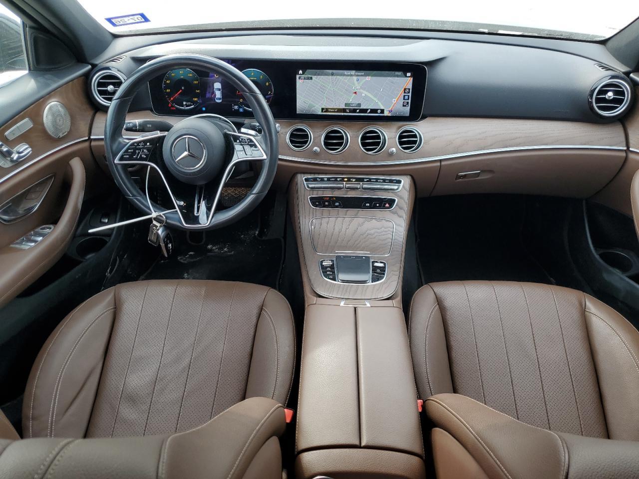 2022 MERCEDES-BENZ E-Class