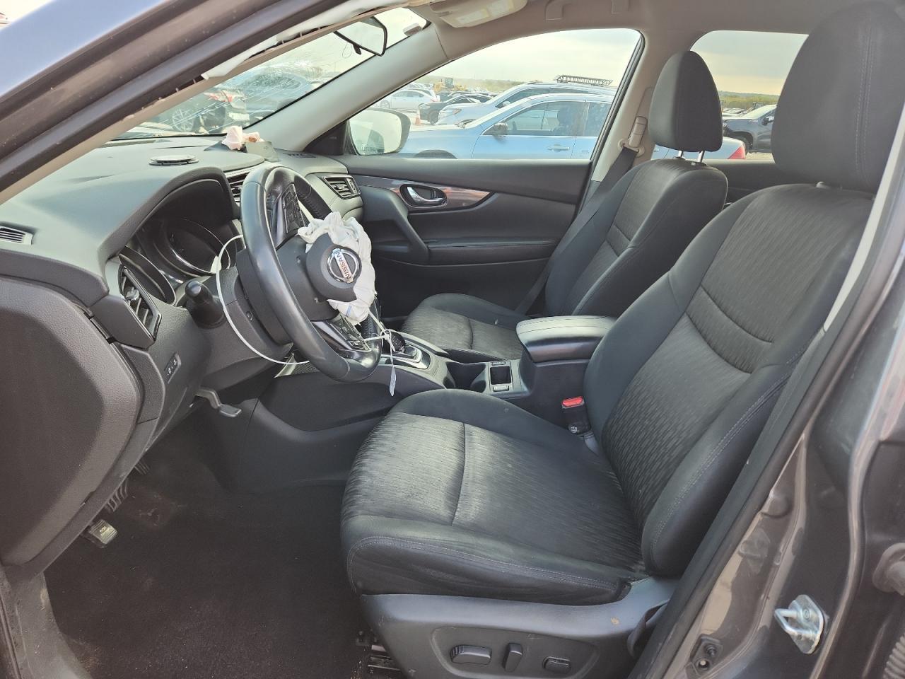 2017 NISSAN ROGUE