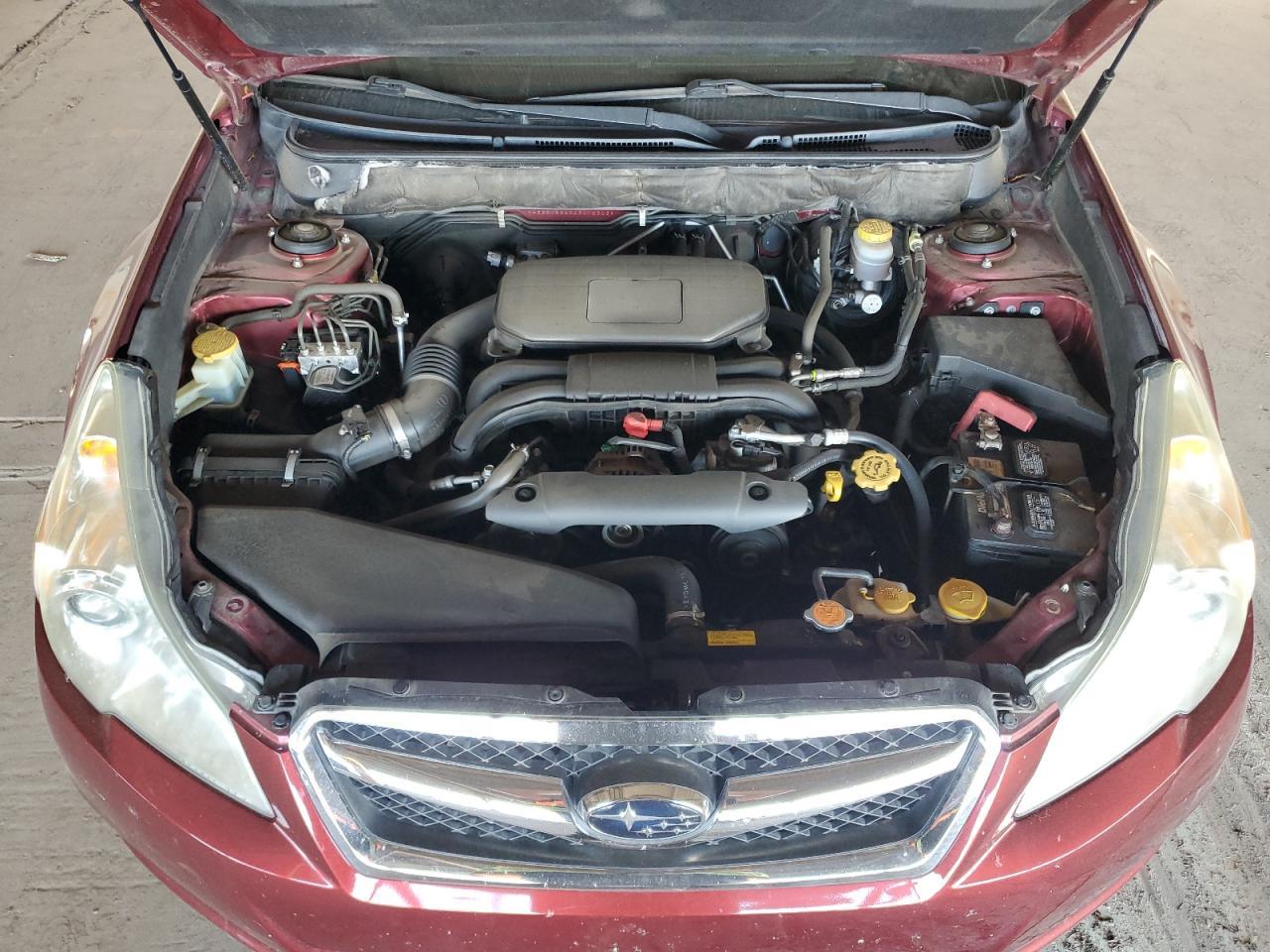 2012 SUBARU Legacy
