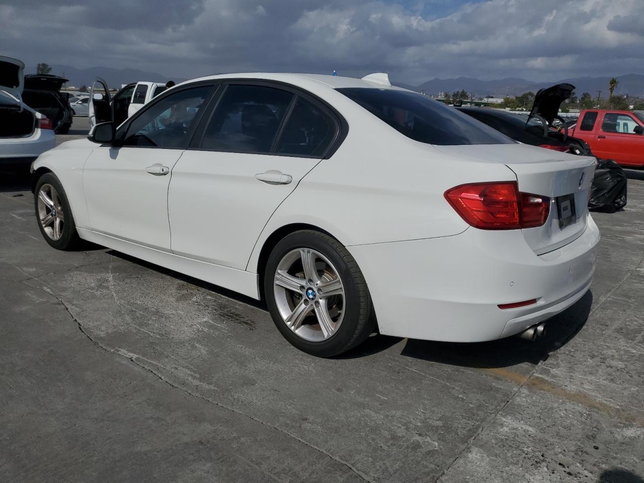 2014 BMW 3 SERIES