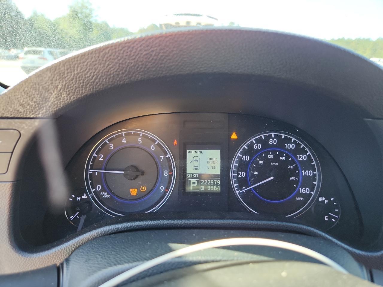 2012 INFINITI G37