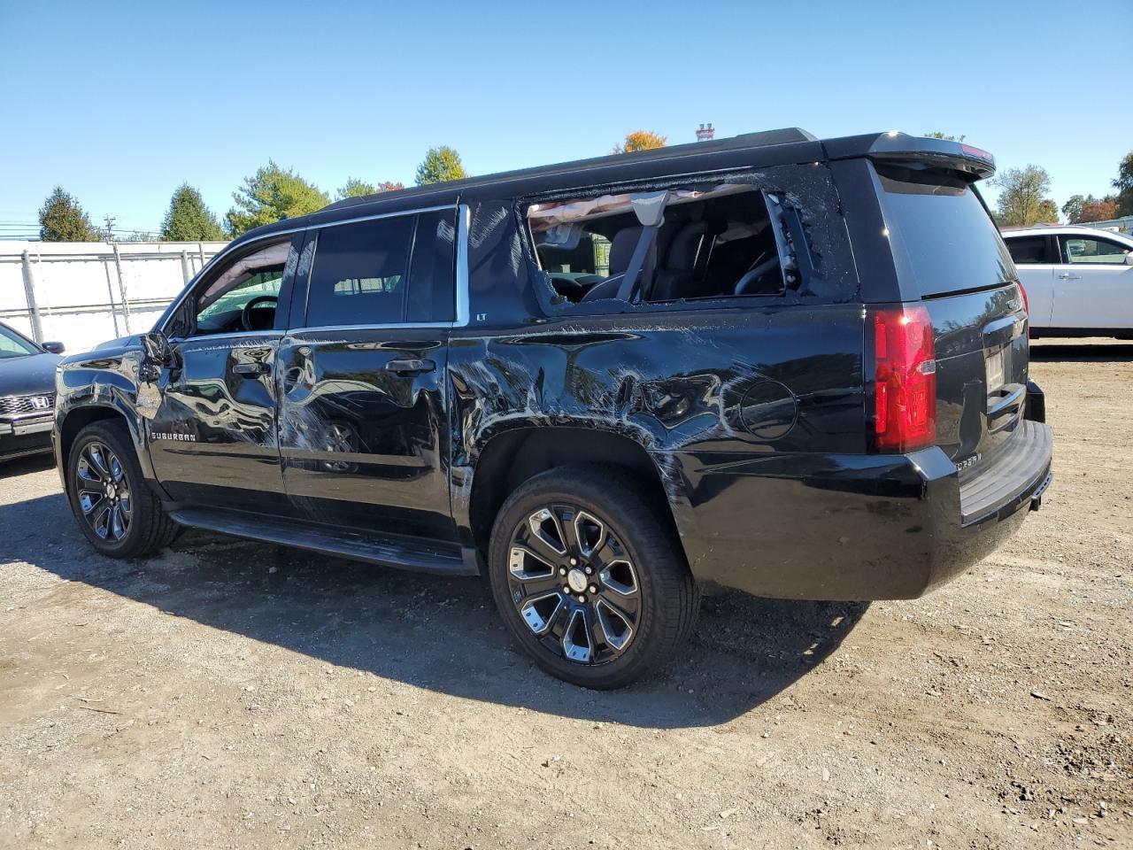 2017 CHEVROLET Suburban