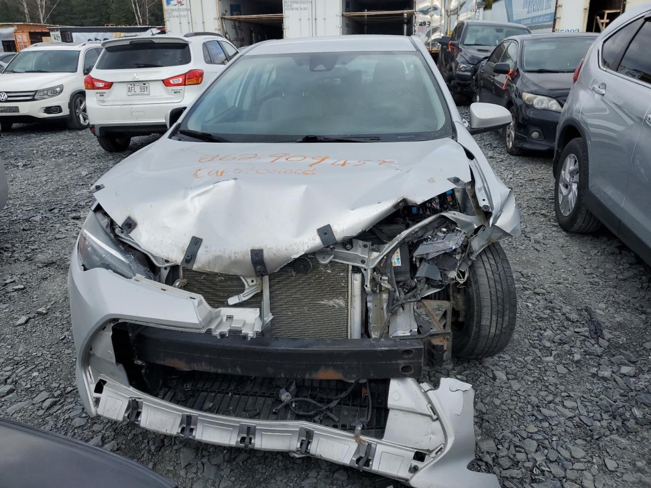 2017 TOYOTA COROLLA